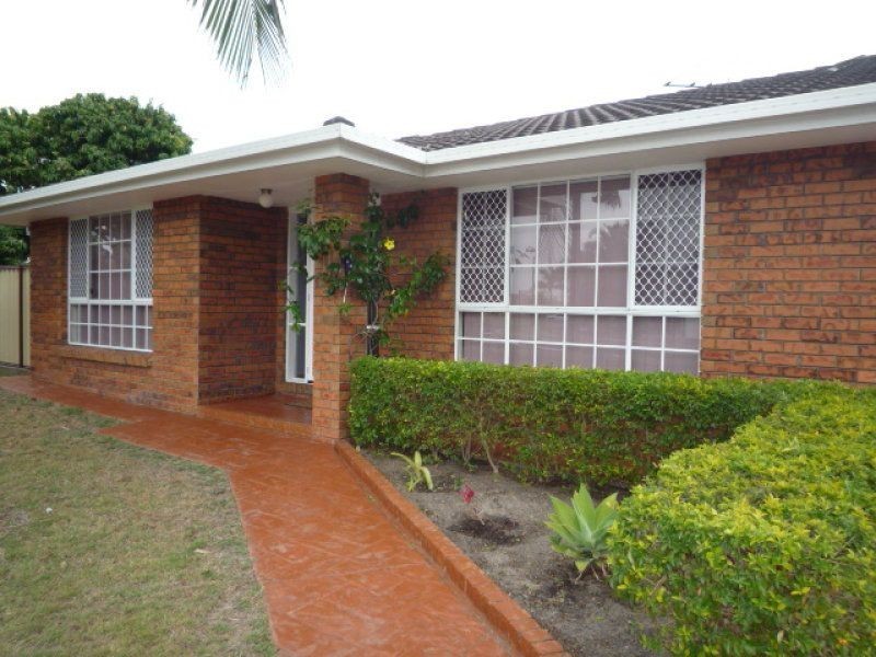 21 Wisteria Drive, Regents Park QLD 4118