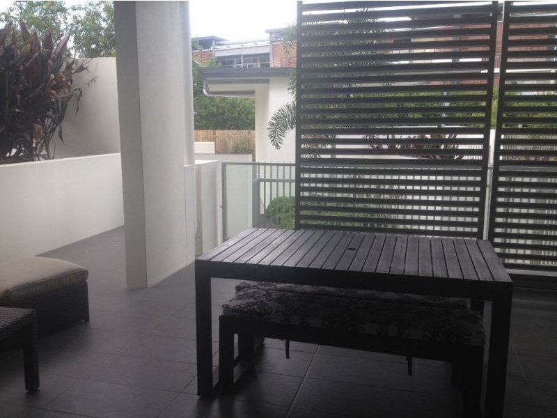 8/46 Addison Avenue, Bulimba QLD 4171