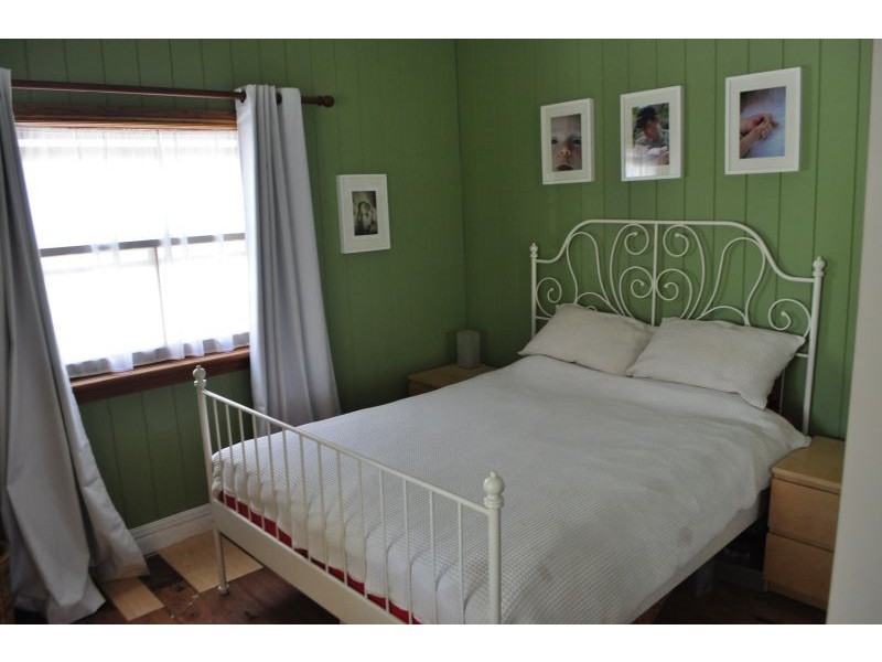 9 Perkins Street, Sandgate QLD 4017