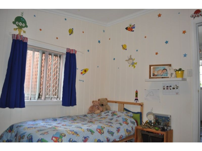 9 Perkins Street, Sandgate QLD 4017