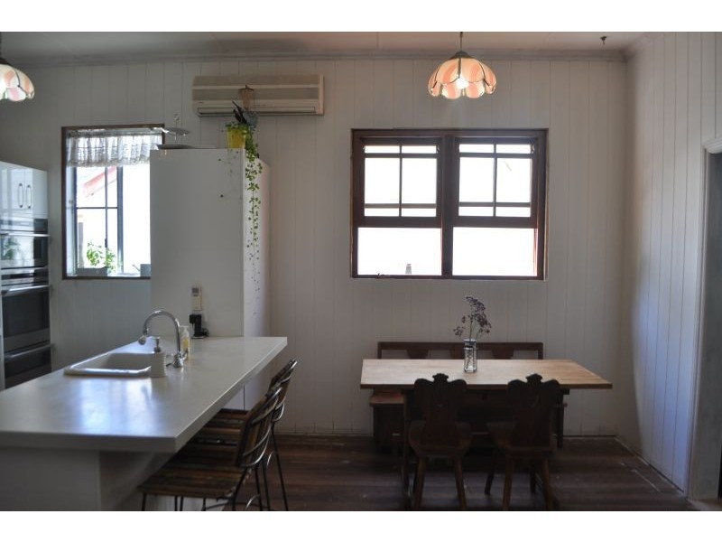 9 Perkins Street, Sandgate QLD 4017