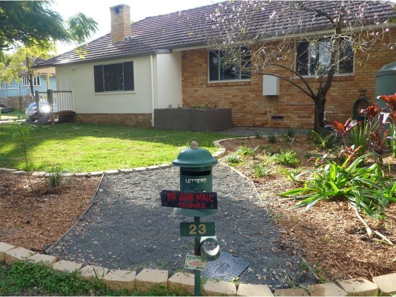 23 Allamanda Street, Fairfield QLD 4103