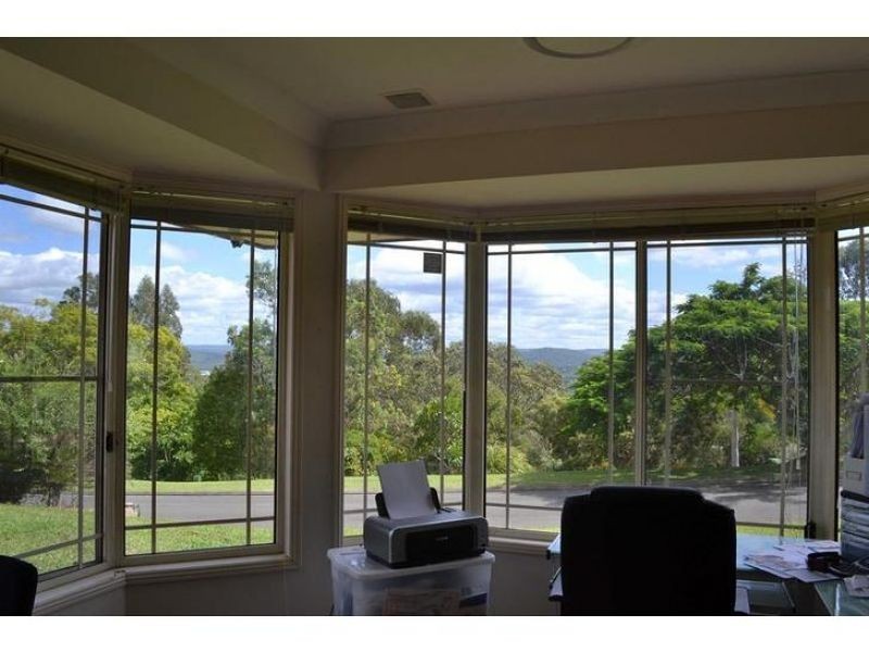 27 Tinarra Close, Maroochy River QLD 4561