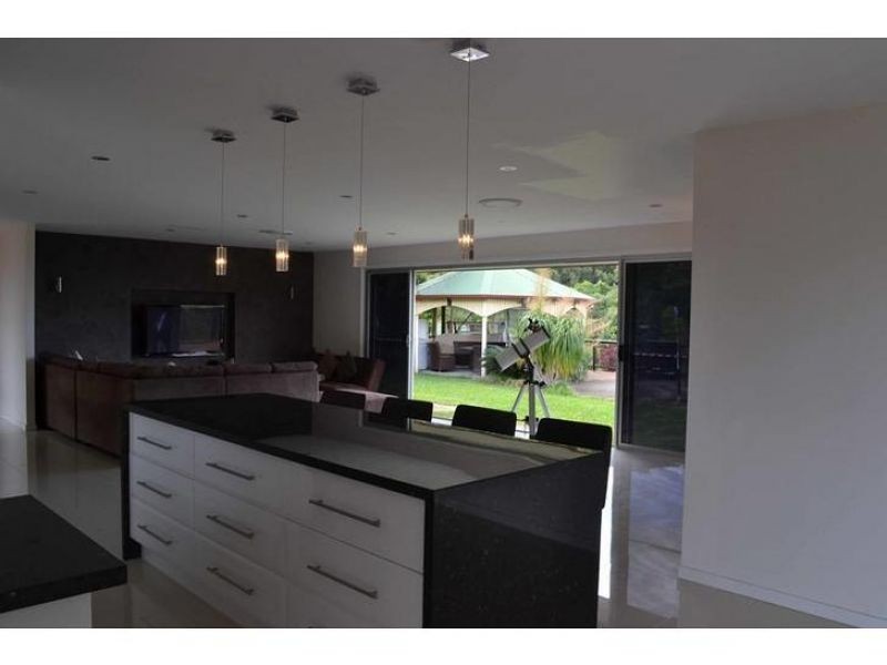 27 Tinarra Close, Maroochy River QLD 4561