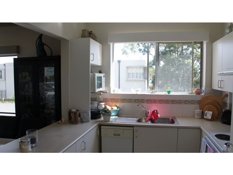 11/82 Pacific Parade, Dee Why NSW 2099