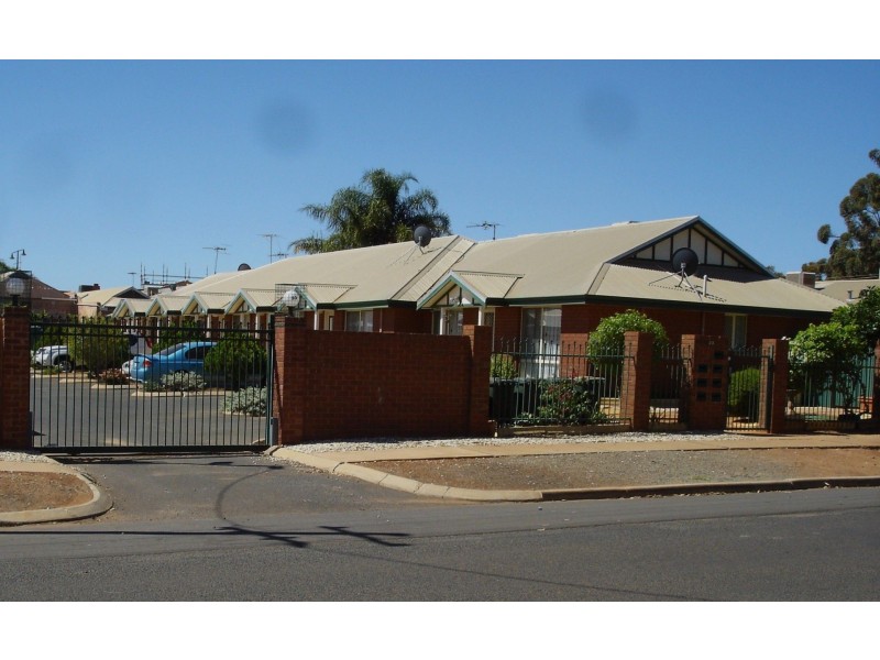 5/33 Piesse St, Boulder WA 6432