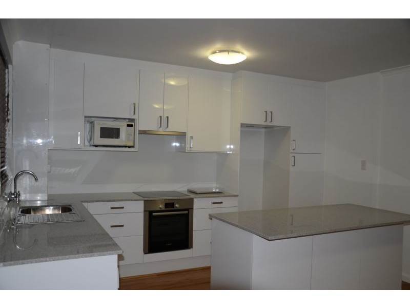 2/4 Fraser Street, East Fremantle WA 6158