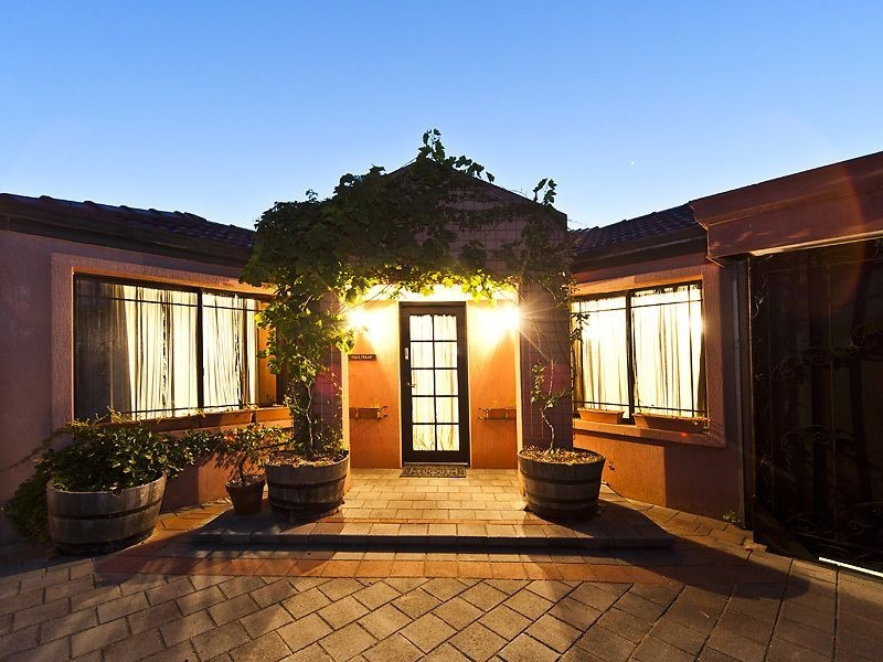 101a Tweeddale Road, Applecross WA 6153