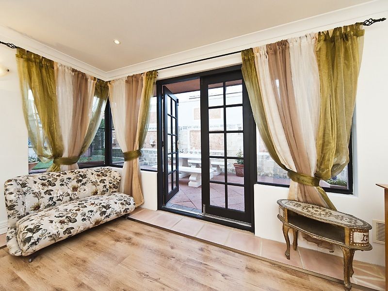 101a Tweeddale Road, Applecross WA 6153