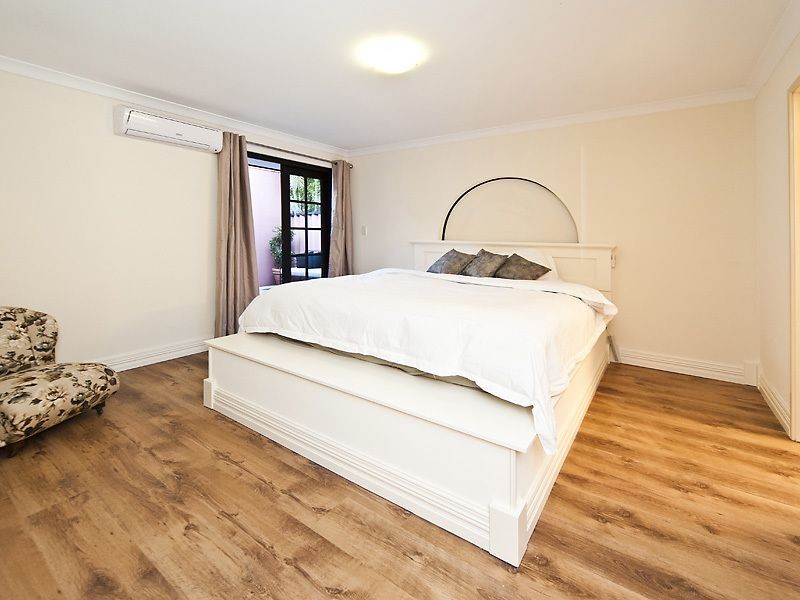 101a Tweeddale Road, Applecross WA 6153