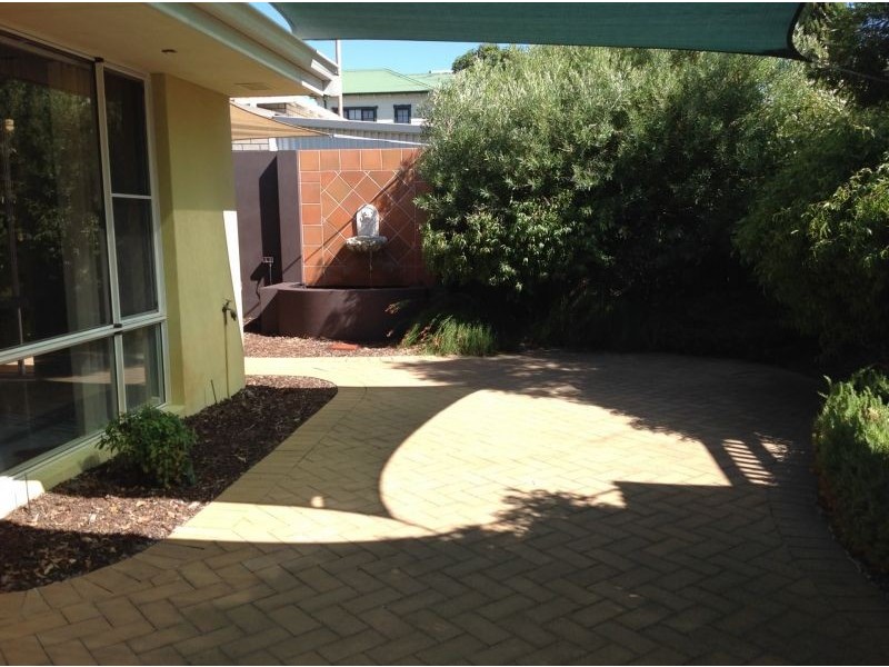 76 Bishopsgate St, Carlisle WA 6101