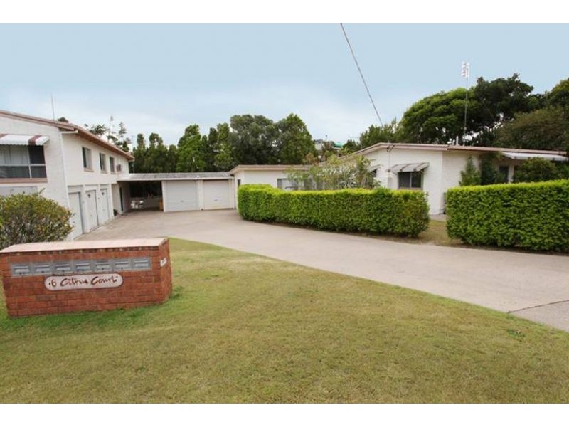 1/6 Lisbon St, Maroochydore QLD 4558