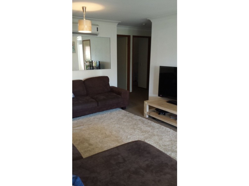 6/11 Balfour Crescent, Highland Park QLD 4211