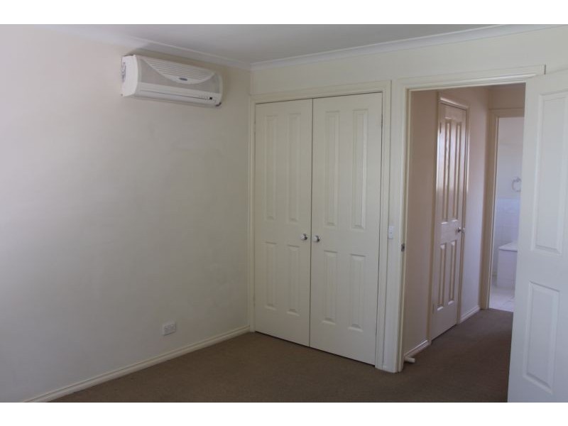 40-42 Kingsville St, Kingsville VIC 3012