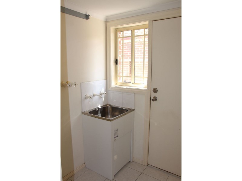 40-42 Kingsville St, Kingsville VIC 3012