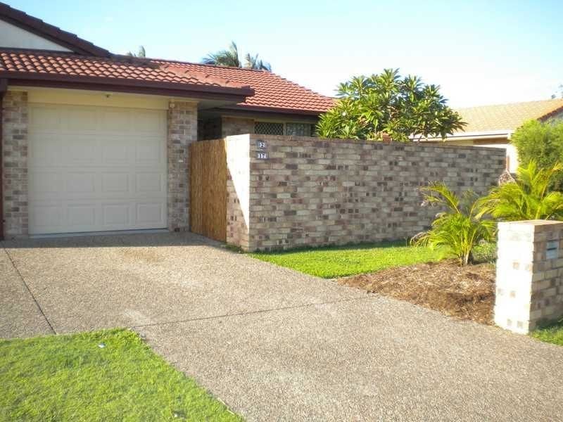 2/17 Balmain Street, Varsity Lakes QLD 4227