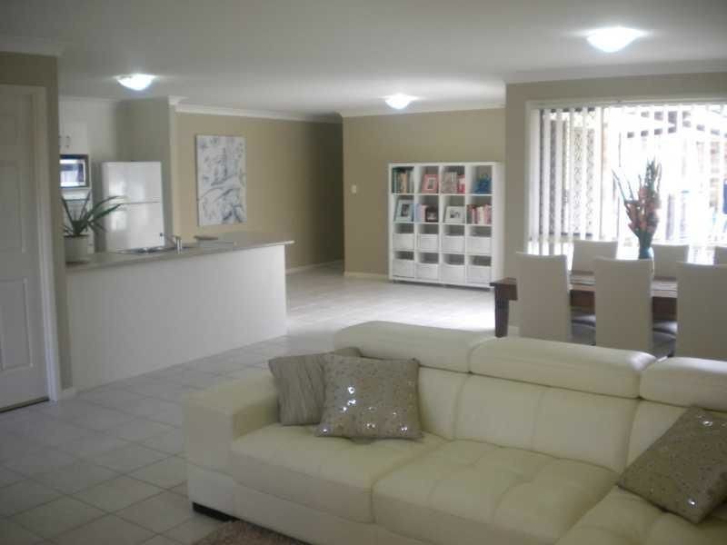 2/17 Balmain Street, Varsity Lakes QLD 4227