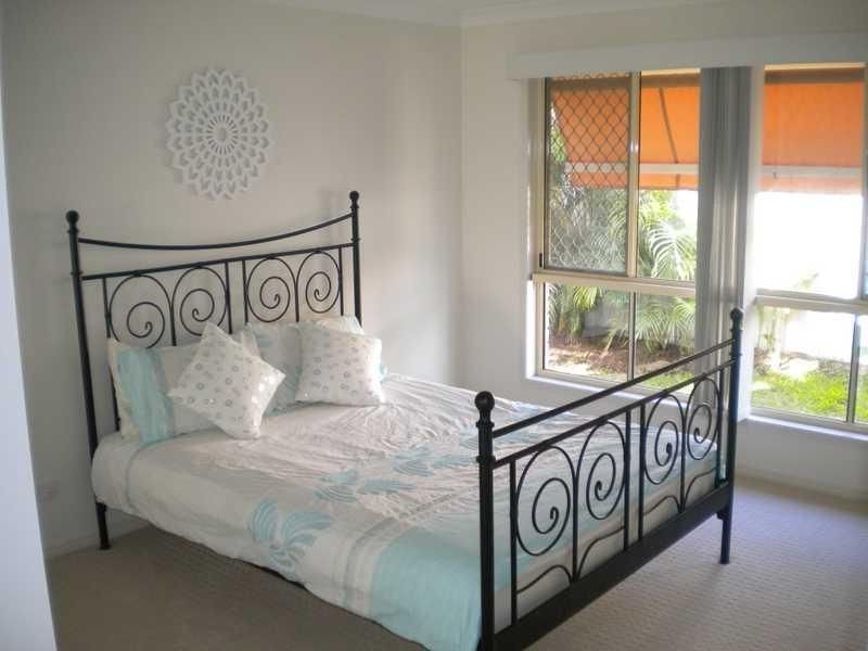 2/17 Balmain Street, Varsity Lakes QLD 4227