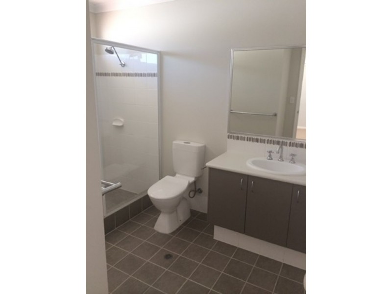 69 Leisure Way, Halls Head WA 6210