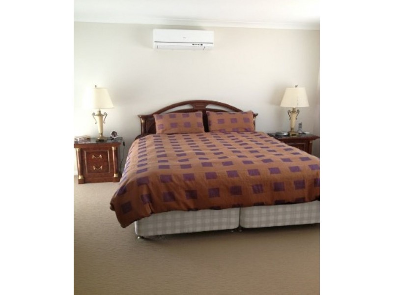 69 Leisure Way, Halls Head WA 6210