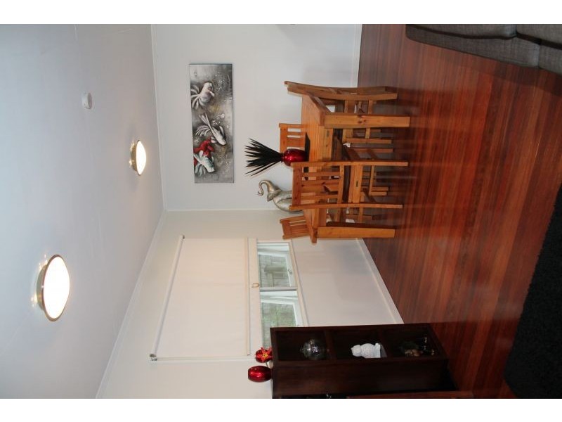 70 Broad Street, Labrador QLD 4215