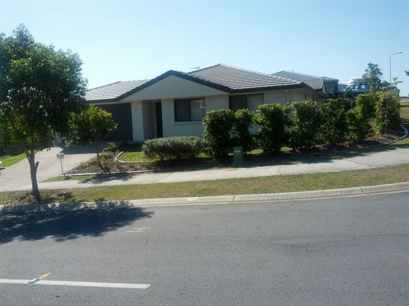 55 Wunburra Circle, Pacific Pines QLD 4211