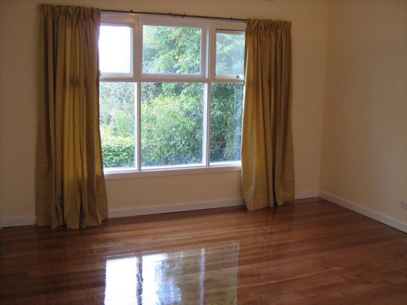 13 The Mount, Croydon South VIC 3136
