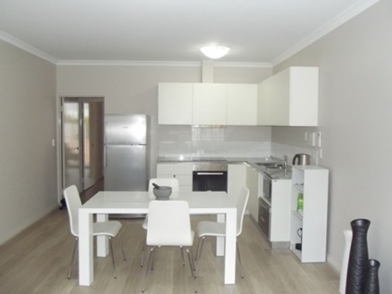 13/13 Delrosso Place, O’connor WA 6163