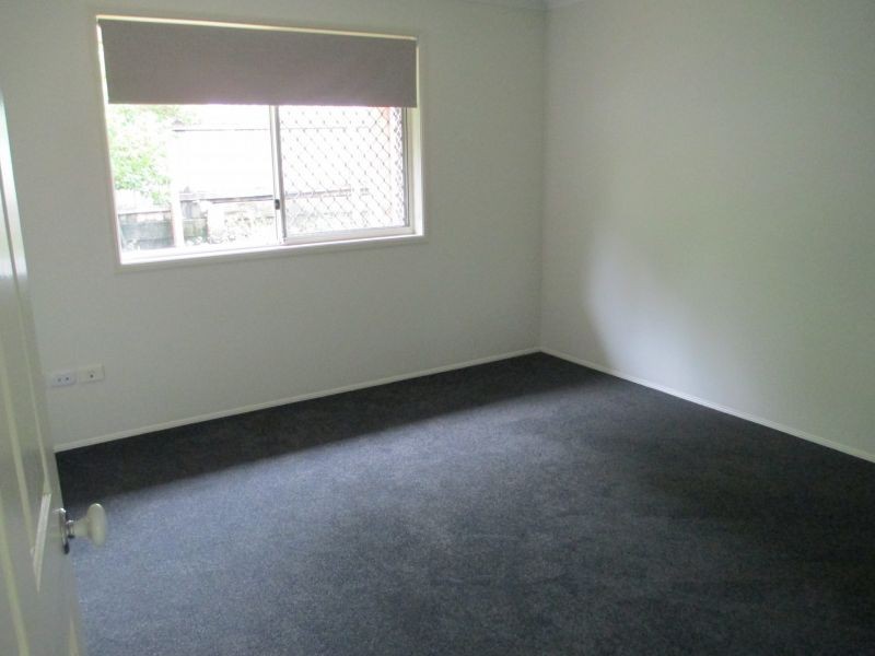 Pacific Pines QLD 4211