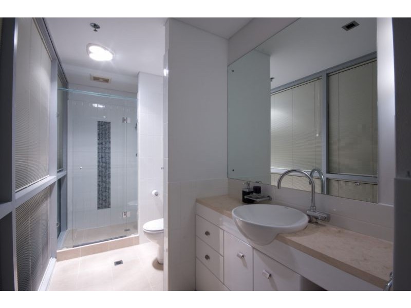 18/11 Altona Street, West Perth WA 6005