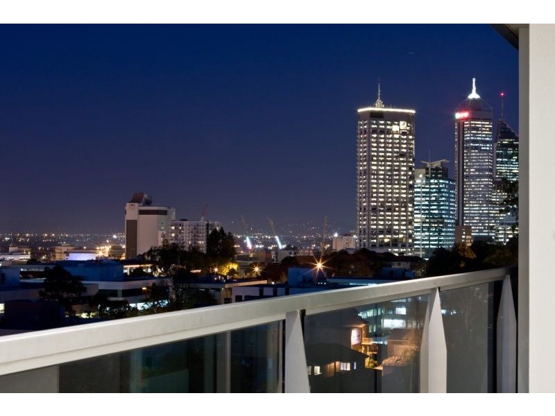 18/11 Altona Street, West Perth WA 6005