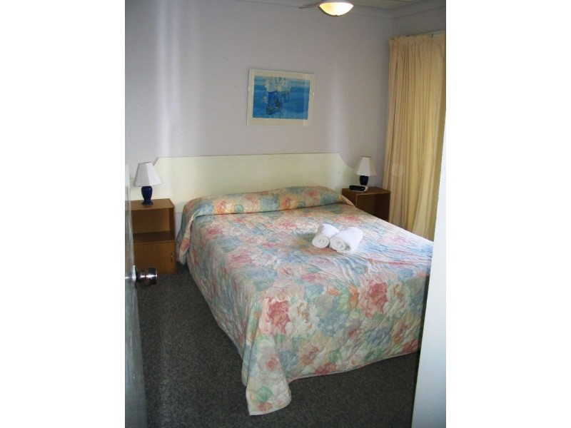 U10/11 Frederick Street, Surfers Paradise QLD 4217