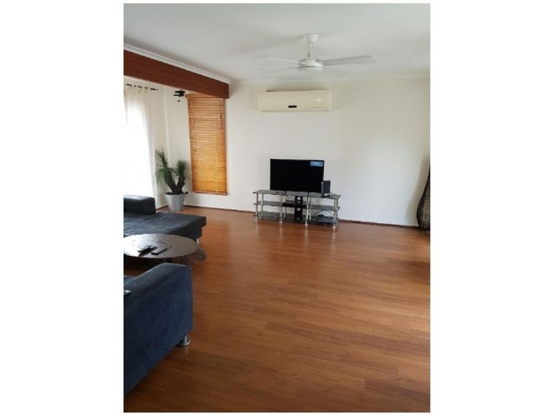 Broadbeach Waters QLD 4218