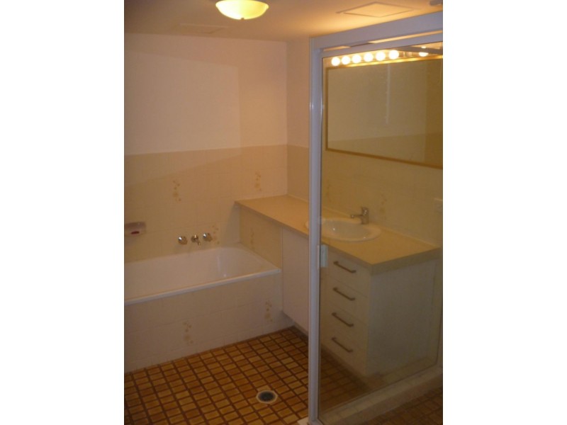 6/26 Montana Road, Mermaid Beach QLD 4218