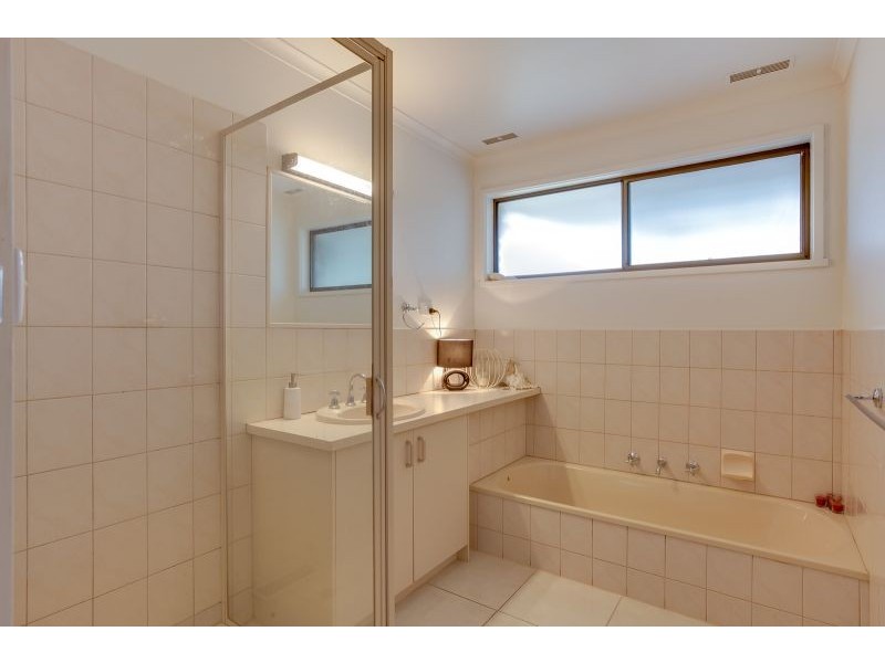 22 Seabrook Avenue, Rosebud VIC 3939