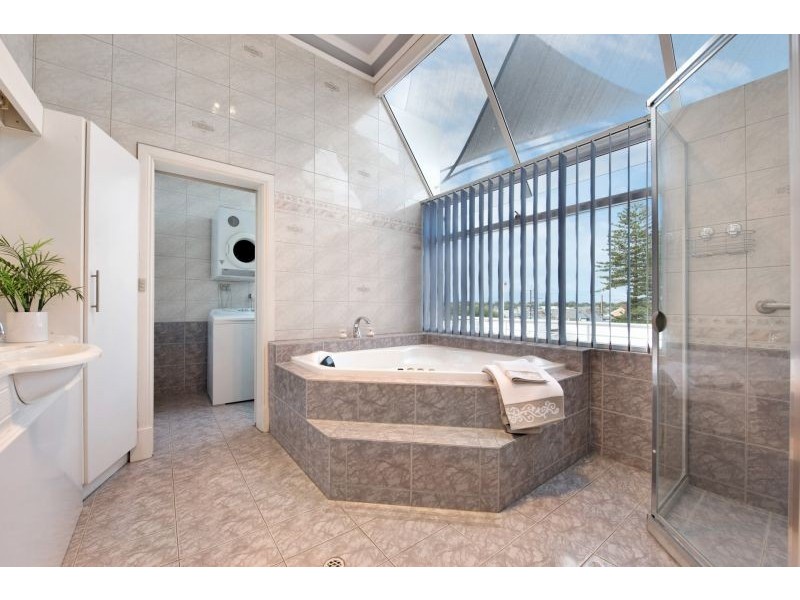 460 Seaview Road, Henley Beach SA 5022