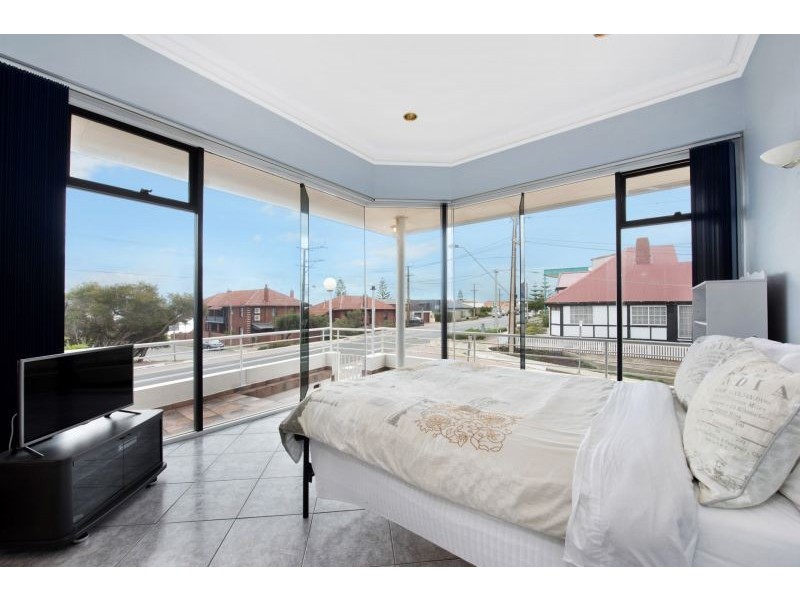 460 Seaview Road, Henley Beach SA 5022