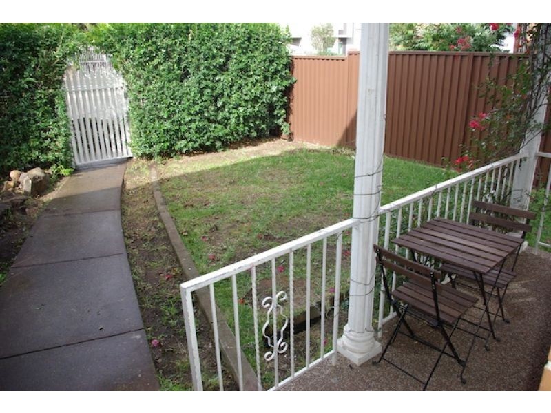 2/25-29 O’connell St, Parramatta NSW 2150