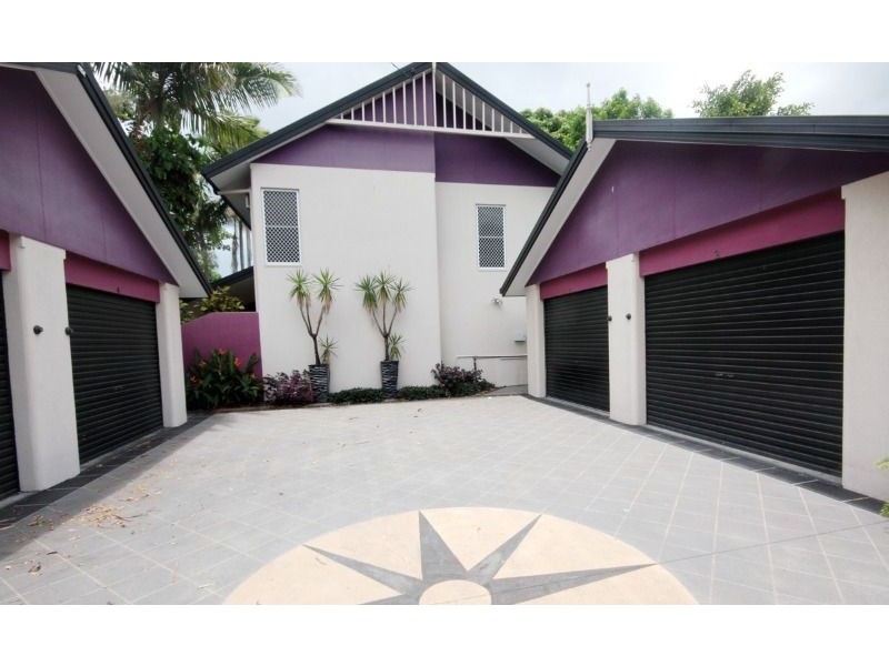 2/7 Macilwraith St, Manoora QLD 4870