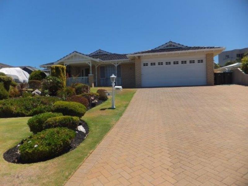 8 Southern Cross Circle, Ocean Reef WA 6027