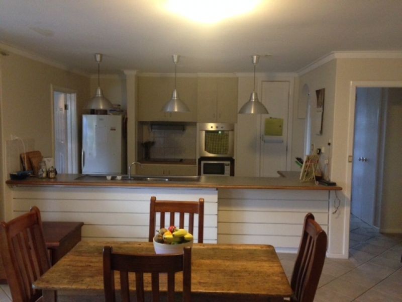 16 Headley Pl, Bayswater WA 6053