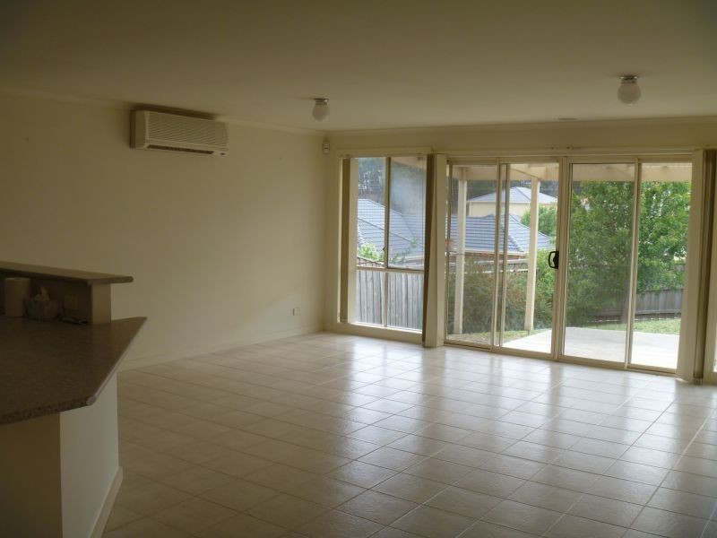 7 Windsor Rise, Sunbury VIC 3429