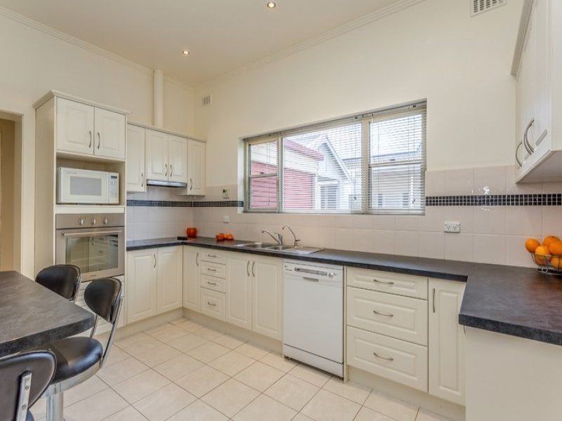 40 Swan Street, Grange SA 5022