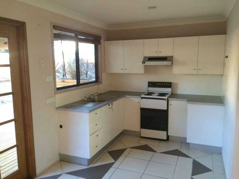 57 Kawana Avenue, Blue Haven NSW 2262