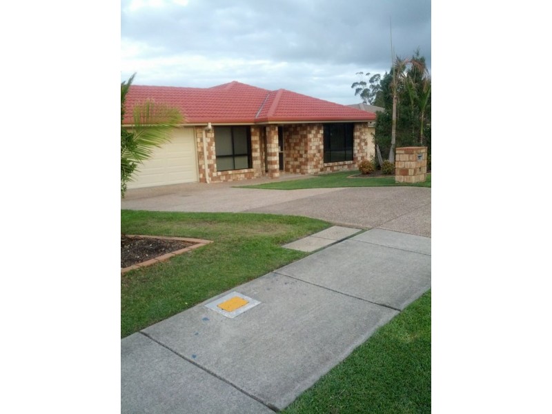 11 Bowley Street, Pacific Pines QLD 4211