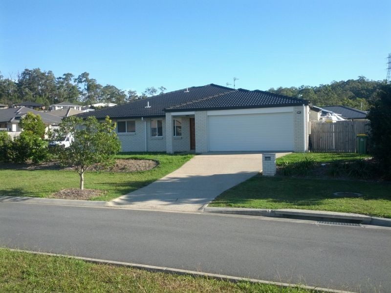 82 Wunburra Circle, Pacific Pines QLD 4211