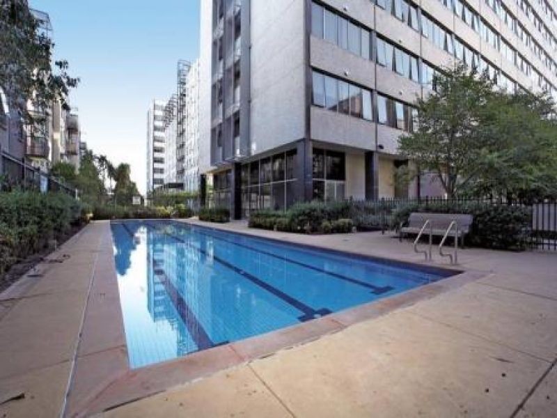 6221/570 Lygon Street, Carlton VIC 3053