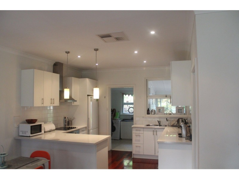 53 Bentwood Avenue, Woodlands WA 6018