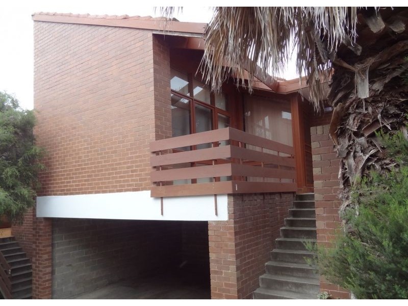 1/34-36 Longview St, Pascoe Vale VIC 3044