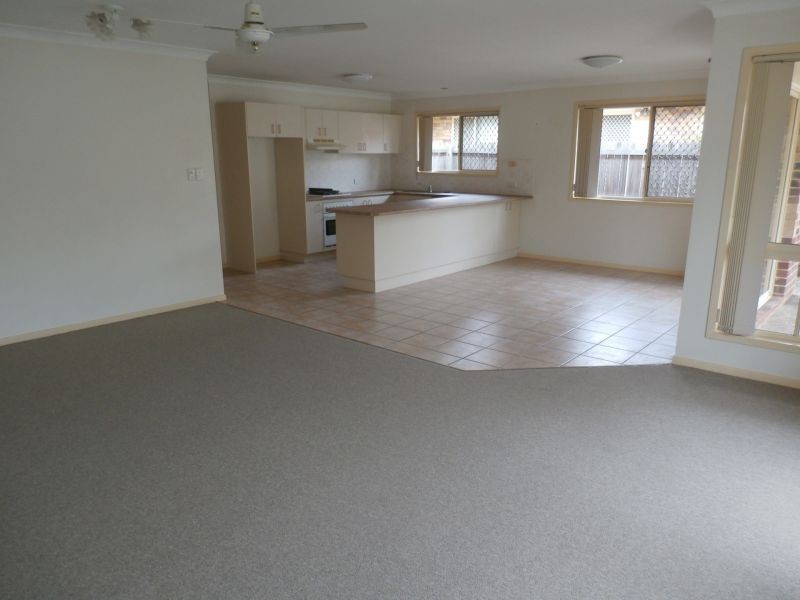 41 Macknish Crescent, Coopers Plains QLD 4108